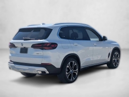 BMW X5 xDrive40i Sports Activity Vehicle 2026