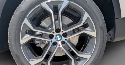 BMW X5 xDrive40i Sports Activity Vehicle 2026
