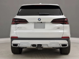 BMW X5 xDrive40i Sports Activity Vehicle 2026