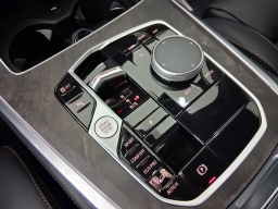 BMW X5 xDrive40i Sports Activity Vehicle 2026