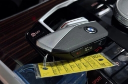 BMW X5 xDrive40i Sports Activity Vehicle 2026