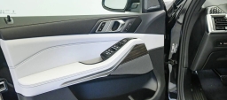 BMW X5 xDrive40i Sports Activity Vehicle 2026