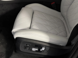BMW X5 xDrive40i Sports Activity Vehicle 2026