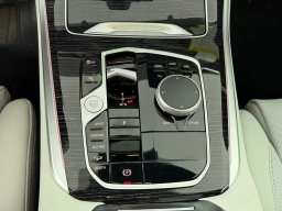 BMW X5 xDrive40i Sports Activity Vehicle 2026