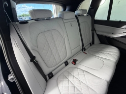 BMW X5 xDrive40i Sports Activity Vehicle 2026