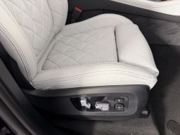 BMW X5 xDrive40i Sports Activity Vehicle 2026