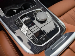 BMW X5 xDrive40i Sports Activity Vehicle 2026