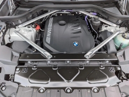 BMW X5 xDrive40i Sports Activity Vehicle 2026