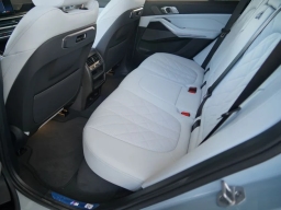 BMW X5 xDrive40i Sports Activity Vehicle 2026
