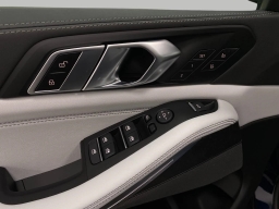 BMW X5 xDrive40i Sports Activity Vehicle 2026