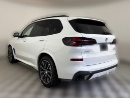 BMW X5 xDrive40i Sports Activity Vehicle 2026
