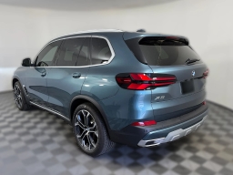 BMW X5 xDrive40i Sports Activity Vehicle 2026