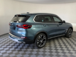 BMW X5 xDrive40i Sports Activity Vehicle 2026