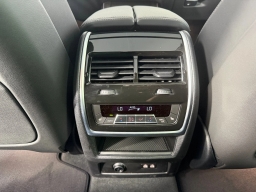BMW X5 xDrive40i Sports Activity Vehicle 2026