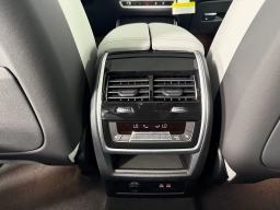 BMW X5 xDrive40i Sports Activity Vehicle 2026