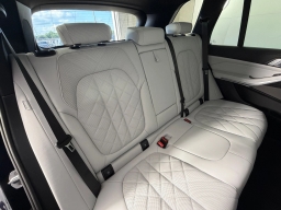 BMW X5 xDrive40i Sports Activity Vehicle 2026