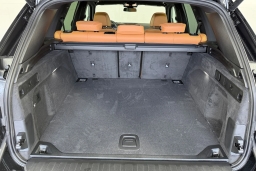 BMW X5 xDrive40i Sports Activity Vehicle 2026