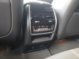 BMW X5 xDrive40i Sports Activity Vehicle 2026