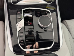 BMW X5 xDrive40i Sports Activity Vehicle 2026
