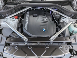 BMW X5 xDrive40i Sports Activity Vehicle 2026