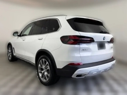 BMW X5 xDrive40i Sports Activity Vehicle 2026