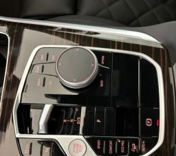 BMW X5 xDrive40i Sports Activity Vehicle 2026