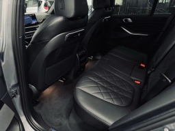 BMW X5 xDrive40i Sports Activity Vehicle 2026