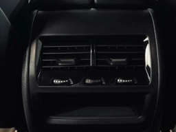 BMW X5 xDrive40i Sports Activity Vehicle 2026
