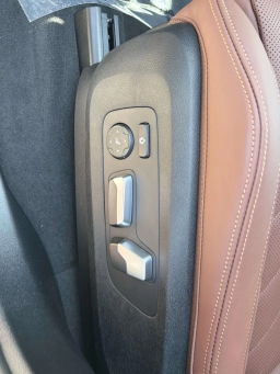 BMW X5 xDrive40i Sports Activity Vehicle 2026