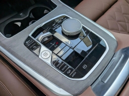 BMW X5 xDrive40i Sports Activity Vehicle 2026