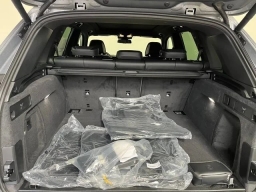 BMW X5 xDrive40i Sports Activity Vehicle 2026