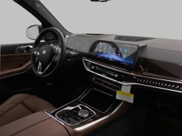BMW X5 xDrive40i Sports Activity Vehicle 2026