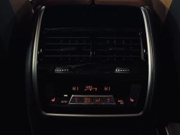 BMW X5 xDrive40i Sports Activity Vehicle 2026