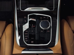 BMW X5 xDrive40i Sports Activity Vehicle 2026