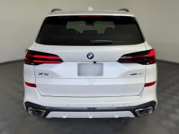 BMW X5 xDrive40i Sports Activity Vehicle 2026