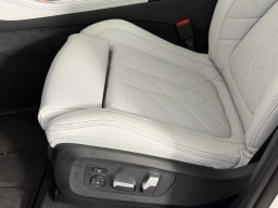 BMW X5 xDrive40i Sports Activity Vehicle 2026