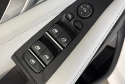 BMW X5 xDrive40i Sports Activity Vehicle 2026