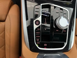 BMW X5 xDrive40i Sports Activity Vehicle 2026