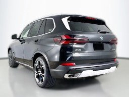 BMW X5 xDrive40i Sports Activity Vehicle 2026