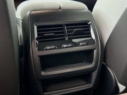 BMW X5 xDrive40i Sports Activity Vehicle 2026