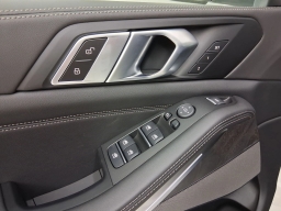BMW X5 xDrive40i Sports Activity Vehicle 2026