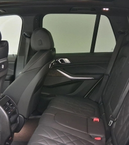 BMW X5 xDrive40i Sports Activity Vehicle 2026