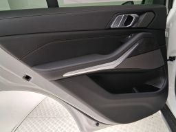 BMW X5 xDrive40i Sports Activity Vehicle 2026