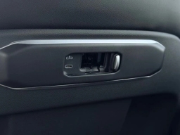 BMW X5 xDrive40i Sports Activity Vehicle 2026