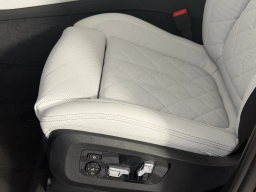 BMW X5 xDrive40i Sports Activity Vehicle 2026