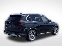BMW X5 xDrive40i Sports Activity Vehicle 2026