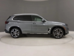BMW X5 xDrive40i Sports Activity Vehicle 2026