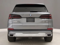 BMW X5 xDrive40i Sports Activity Vehicle 2026