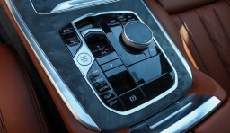 BMW X5 xDrive40i Sports Activity Vehicle 2026