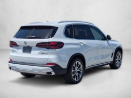 BMW X5 xDrive40i Sports Activity Vehicle 2026